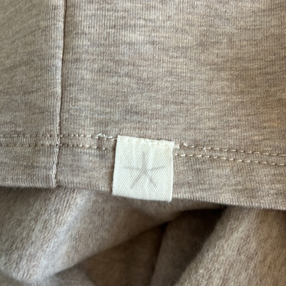 BAREFOOT DREAMS Malibu Collection® Brushed Luxe Lounge Anorak Sweatshirt M - Picture 9 of 9